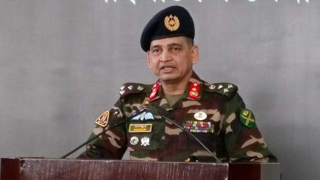 সেনাসদস্য