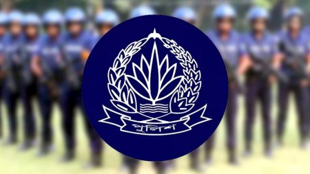 পদক পাচ্ছেন ১০৭ পুলিশ সদস্য, তালিকা প্রকাশ পুলিশ