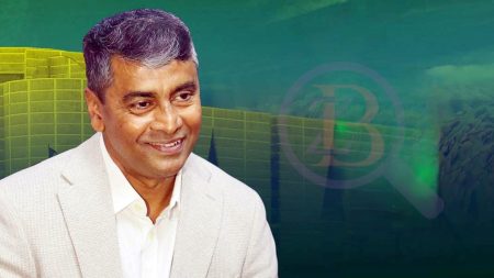 ঢাকা-১৮ আসনে নাটকীয় লড়াই শেষে জয়ী এস এম জাহাঙ্গীর এস এম জাহাঙ্গীর