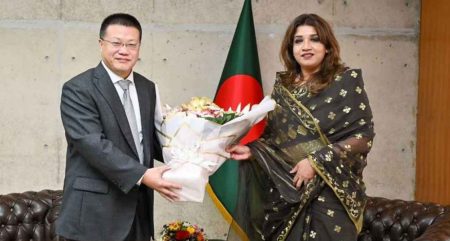 পররাষ্ট্র প্রতিমন্ত্রীর সঙ্গে চীনা রাষ্ট্রদূতের সাক্ষাৎ চীনা রাষ্ট্রদূতের সাক্ষাৎ