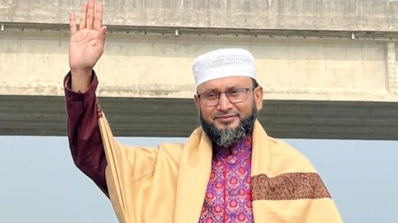 জামায়াত প্রার্থীকে শোকজ