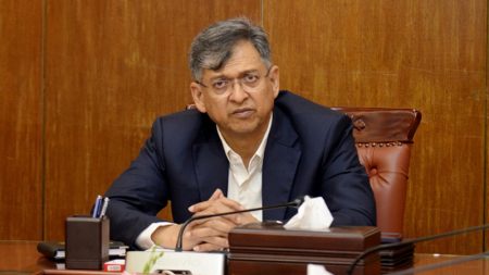 পুলিশের কাজে কেউ হস্তক্ষেপ করতে পারবে না : স্বরাষ্ট্রমন্ত্রী স্বরাষ্ট্রমন্ত্রী