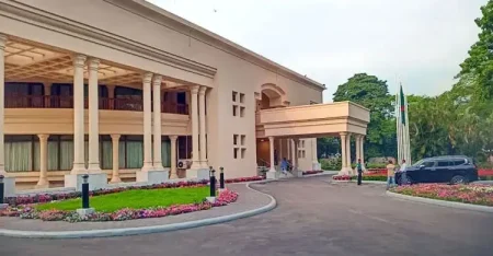 সংস্কারের পর যমুনায় উঠবেন নতুন প্রধানমন্ত্রী নতুন প্রধানমন্ত্রী