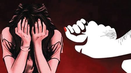 সংঘবদ্ধ ধর্ষণের শিকার তরুণীকে বাবার সামনে থেকে তুলে নিয়ে হত্যা rap