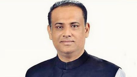 ভূমিমন্ত্রী সাইফুজ্জামান