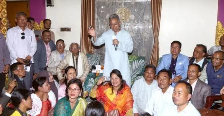 মানুষ নিজের স্বার্থ অনুযায়ী ধর্মকে ব্যবহার করে বিভাজন সৃষ্টি করে: আমীর খসরু আমীর