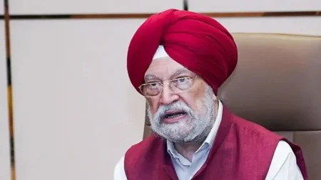 এপস্টেইন ফাইলে ভারতের কেন্দ্রীয় মন্ত্রী নাম, আলোচনা-সমালোচনার ঝড় কেন্দ্রীয় মন্ত্রী নাম