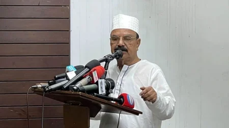 মৃত্যুর আগ পর্যন্ত মন্ত্রিপরিষদে যোগ দেবেন না গয়েশ্বর চন্দ্র রায় গয়েশ্বর চন্দ্র রায়