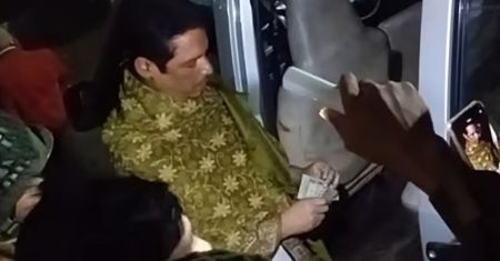 চট্টগ্রাম-১৪ নির্বাচনী এলাকায় স্বতন্ত্র প্রার্থীর বিপুল অর্থসহ মাইক্রোবাস জব্দ জব্দ