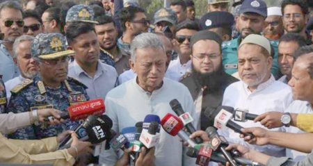 ‘নাজুক অর্থনীতি পুনরুদ্ধারে ট্যাক্স ও বিনিয়োগ বাড়ানো জরুরি’ ট্যাক্স ও বিনিয়োগ