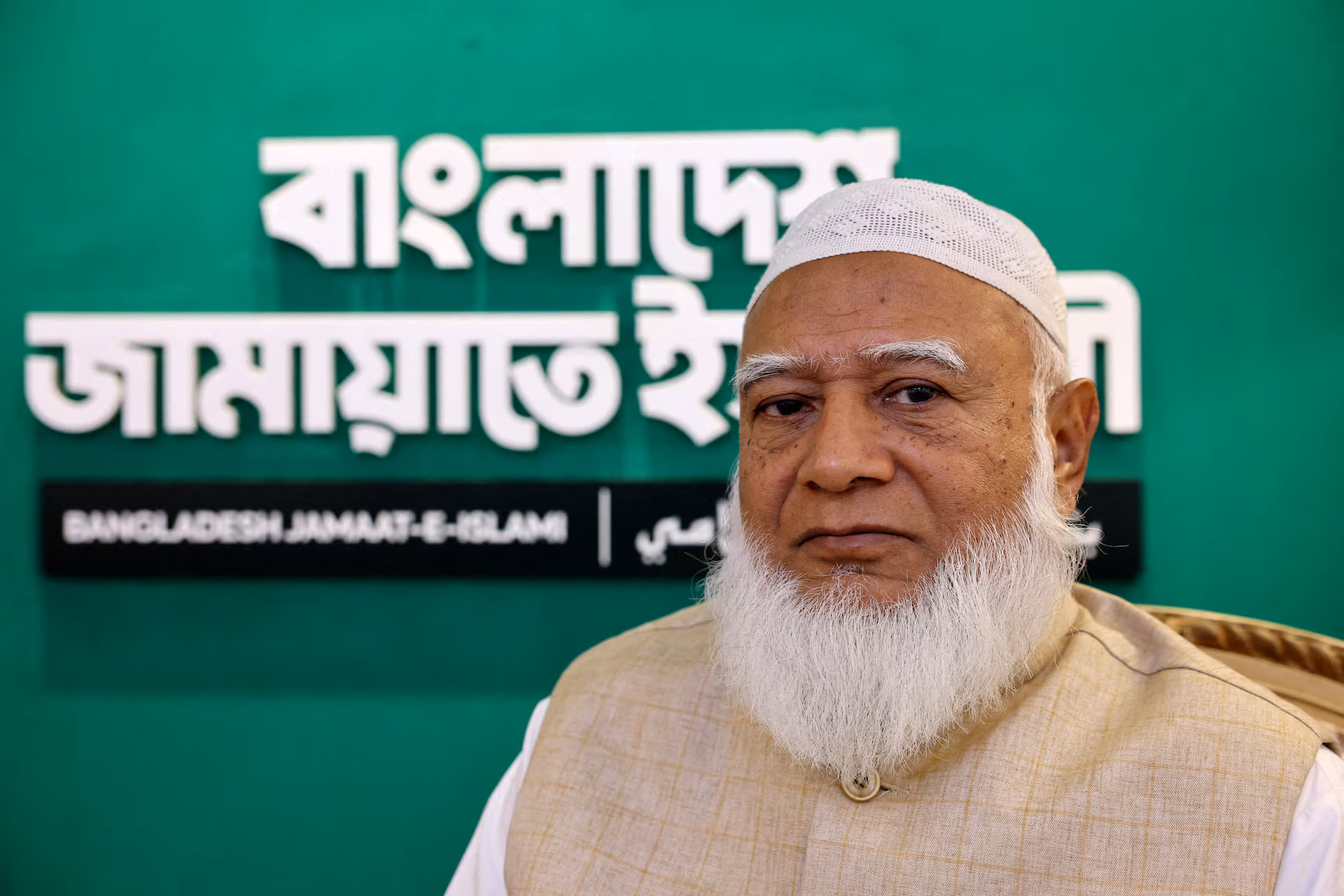 নেতৃত্বের দৌড়ে শফিকুর