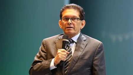পররাষ্ট্র মন্ত্রণালয়ের দায়িত্ব