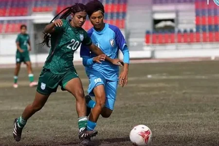 বাংলাদেশকে হারিয়ে চ্যাম্পিয়ন ভারত