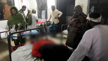 নড়াইলে বিএনপি ও বিদ্রোহী প্রার্থীর সমর্থকদের সংঘর্ষ, আহত ১৫ বিএনপি ও বিদ্রোহী প্রার্থীর সংঘর্ষ