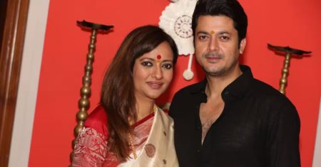 নীলাঞ্জনা শর্মার পোস্টে উঠে এলো বিচ্ছেদের ইঙ্গিত বিচ্ছেদ