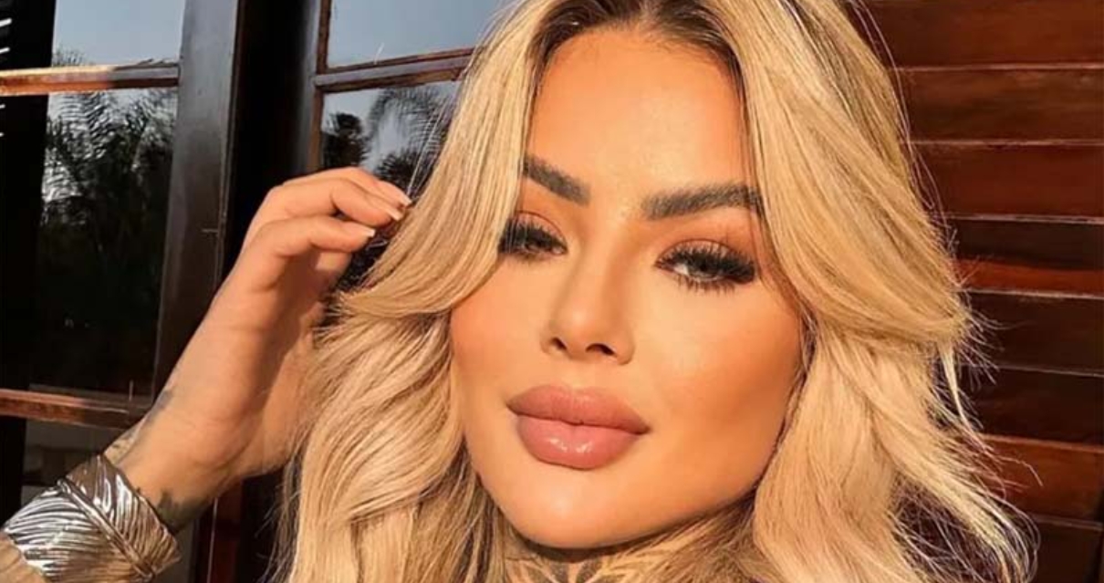 কসমেটিক সার্জারির পর মারা গেলেন ২৭ বছরের ব্রাজিলিয়ান মডেল বিয়াঙ্কা ডিয়াস কসমেটিক সার্জারির পর মারা গেলেন ২৭ বছরের ব্রাজিলিয়ান মডেল বিয়াঙ্কা ডিয়াস