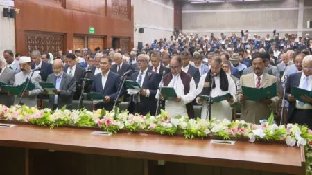 এমপি হয়েই মন্ত্রী ৩২ জন মন্ত্রী ৩২ জন
