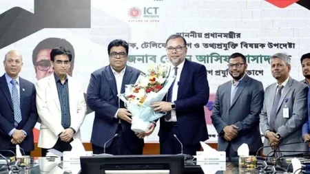 উপদেষ্টা হিসেবে মন্ত্রণালয়ের দায়িত্ব গ্রহণ করলেন রেহান আসিফ আসাদ রেহান আসিফ আসাদ