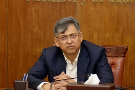 এপ্রিলের মধ্যে রাজধানীর যানজট সমস্যা অনেকটা নিরসন হবে: স্বরাষ্ট্রমন্ত্রী নিরসন হবে