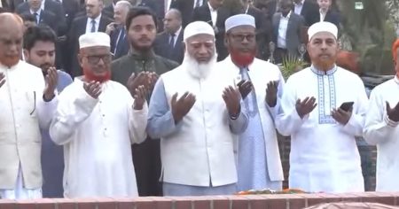 স্বাধীনতা দিবসে জাতীয় স্মৃতিসৌধে বিরোধীদলীয় নেতার শ্রদ্ধা শ্রদ্ধা