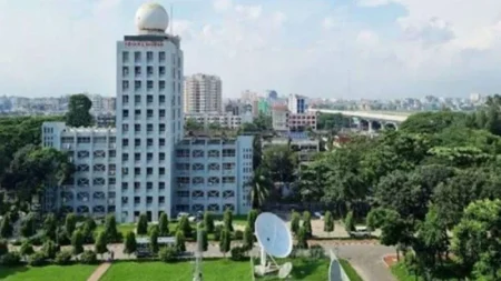 ঢাকার আকাশ আংশিক মেঘলা থাকতে পারে Abhaw a