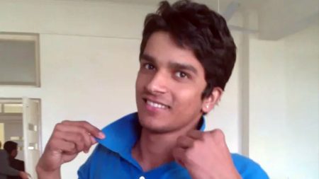 ভারতীয় যুবক