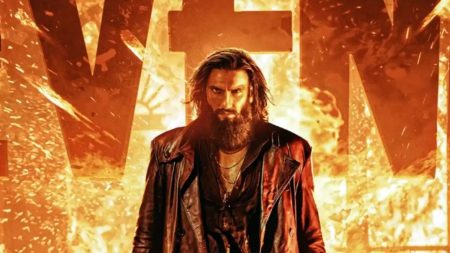 বক্স অফিসে ঝড় তুলছে ‘ধুরন্ধর ২’ Dhurandhar The Revenge
