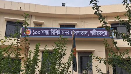 চিকিৎসককে তলব
