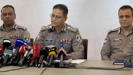 হাদি হত্যায় গ্রেপ্তার দুজনের প্রসঙ্গে যা বললেন আইজিপি IGP