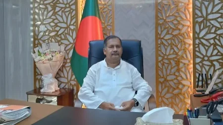 তথ্যমন্ত্রী
