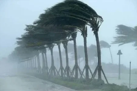 ঈদের দিন সারা দেশে কালবৈশাখী ঝড়ের আভাস ঝড়ের আভাস