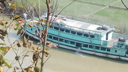 লঞ্চ