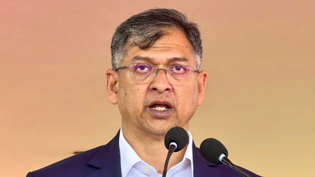পুলিশকে কোনো বিশেষ গোষ্ঠীর লাঠিয়াল বানাতে চাই না : স্বরাষ্ট্রমন্ত্রী স্বরাষ্ট্রমন্ত্রী
