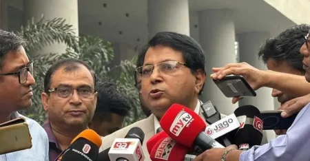 প্রধানমন্ত্রী ঢাকার গণপরিবহন ব্যবস্থা সুশৃঙ্খল করতে চান : শামসুল হক প্রধানমন্ত্রী