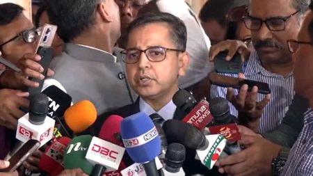 ভারতীয় ভিসা নিয়ে সুখবর দিলেন হাইকমিশনার প্রণয় ভার্মা হাইকমিশনার প্রণয় ভার্মা