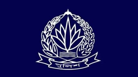 নৌ-পুলিশের প্রধানসহ ৫ অতিরিক্ত আইজিপিকে বাধ্যতামূলক অবসর Police