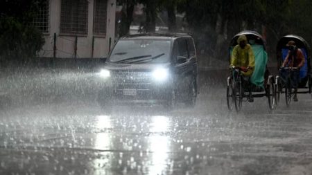 দুই বিভাগে বৃষ্টির আভাস Rain