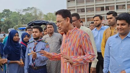 শিক্ষামন্ত্রী