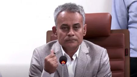 মন্ত্রী