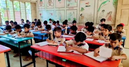 ৩৭ দিনের ছুটি শেষে শনিবার খুলছে প্রাথমিক বিদ্যালয় primary-shcool