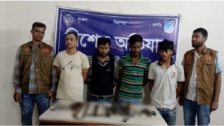 saVAR
