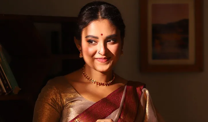 তটিনী