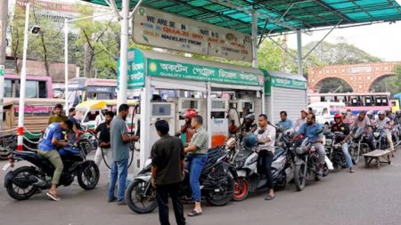 পাম্পে তেল সরবরাহ নিয়ে সুখবর দিলো পেট্রলপাম্প ওনার্স অ্যাসোসিয়েশন tuku