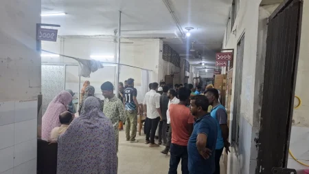 বরিশাল মেডিকেলে আগুন, ২ রোগীর মৃত্যু অগ্নিকাণ্ডের ঘটনা