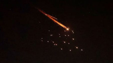 ইরানের ক্ষেপণাস্ত্র ও ড্রোন হামলা