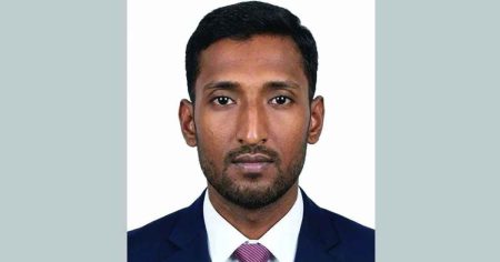 ক্ষেপণাস্ত্রের আঘাতে নিহত