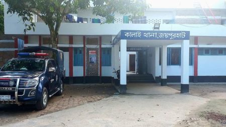মারধরের পর ব্যবসায়ীর টাকা ছিনতাই, কারাগারে বিএনপি নেতা টাকা ছিনতাই