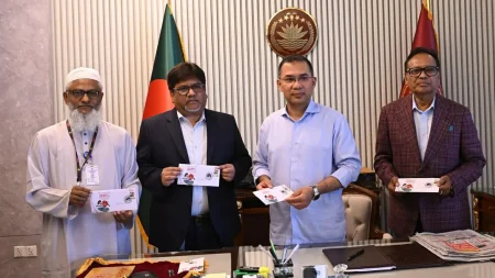 স্বাধীনতা দিবসে ডাকটিকিট উন্মোচন করলেন প্রধানমন্ত্রী ডাকটিকিট উন্মোচন