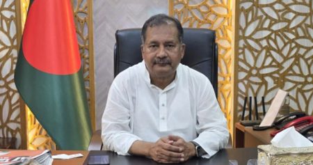 তথ্যমন্ত্রী