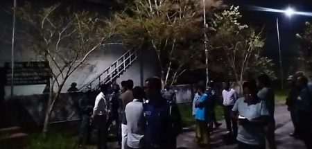 মোংলা ডিপোতে হিসাবের বাইরে ১২ হাজার লিটার তেল, ডিপো ম্যানেজার বরখাস্ত তেল